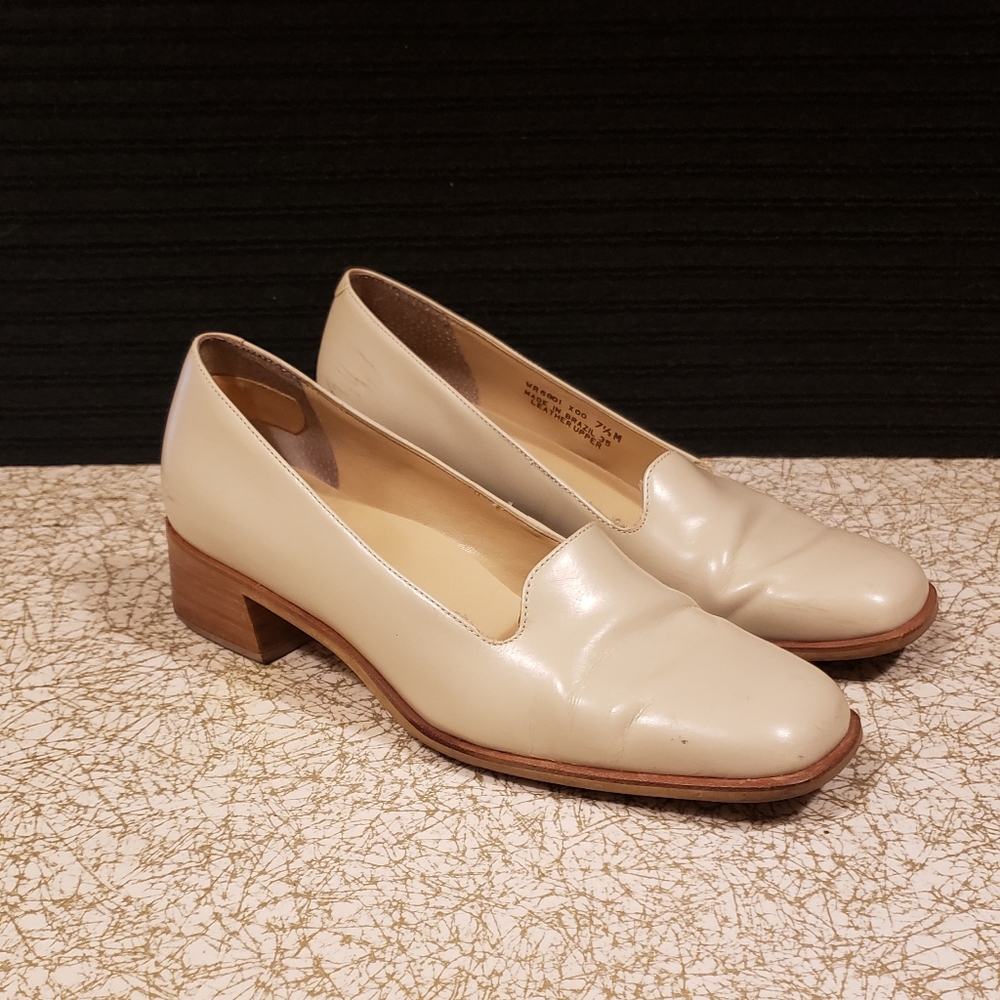 Rockport Leather Chuncky Heel Size 7.5